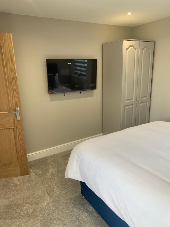 Willshaw Suites For Families Over 25 Only Blackpool Exterior photo