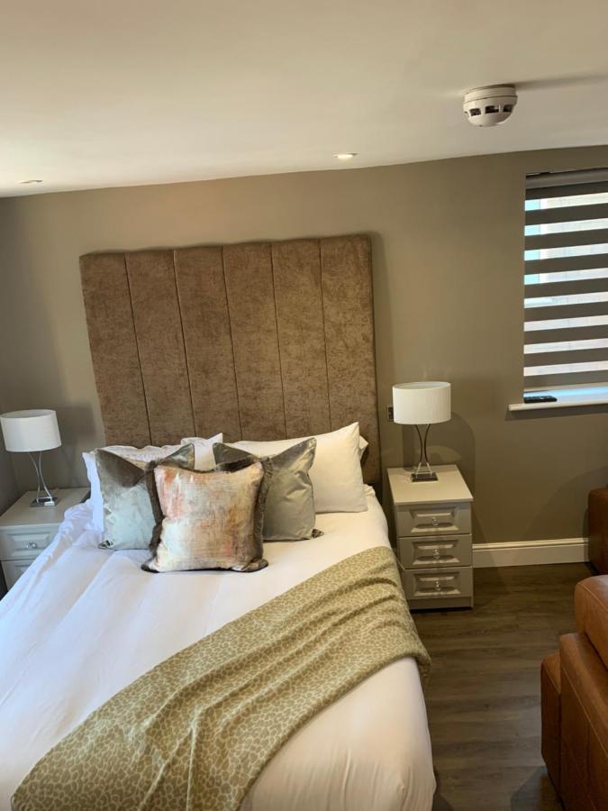 Willshaw Suites For Families Over 25 Only Blackpool Exterior photo