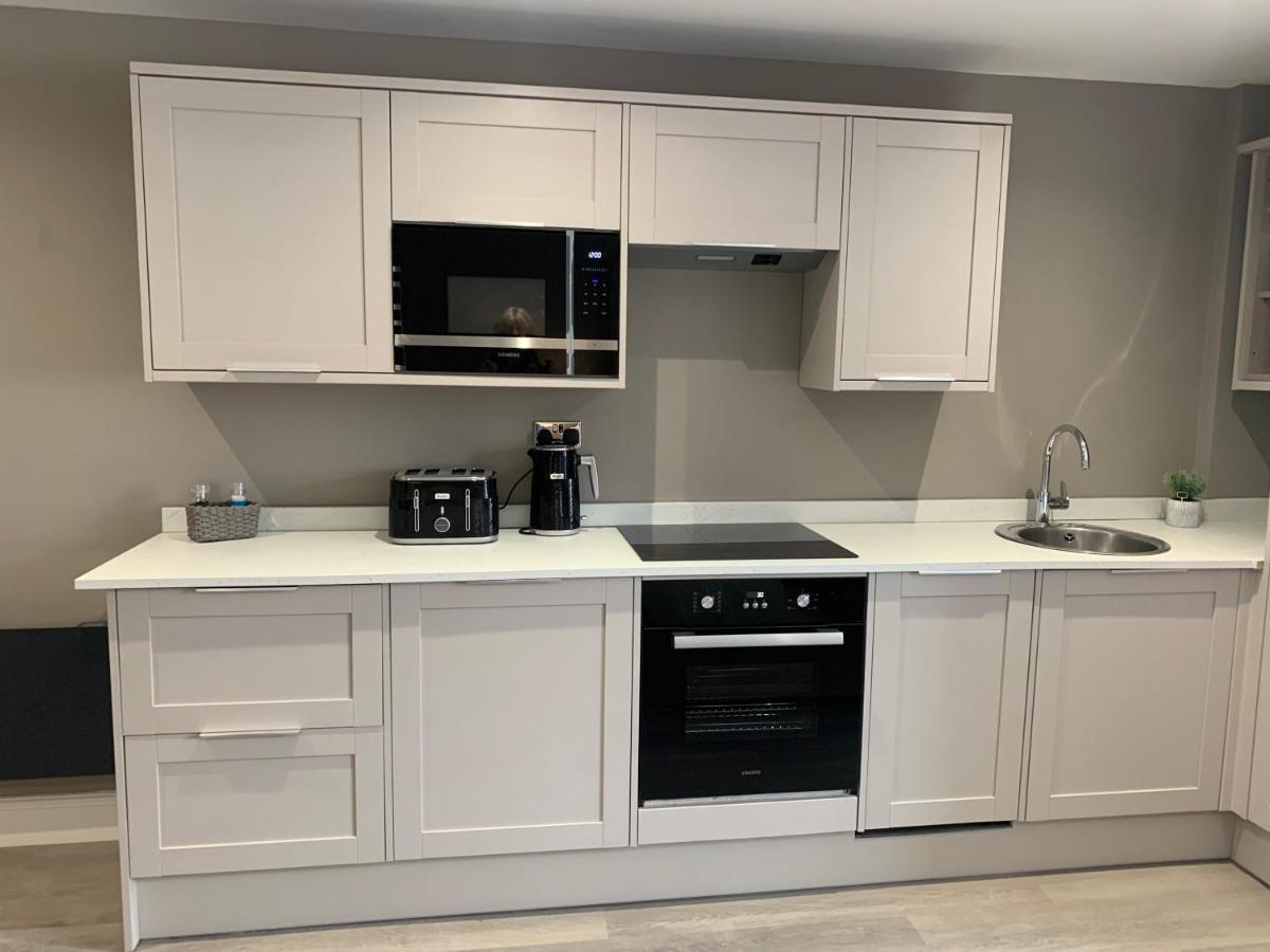 Willshaw Suites For Families Over 25 Only Blackpool Exterior photo