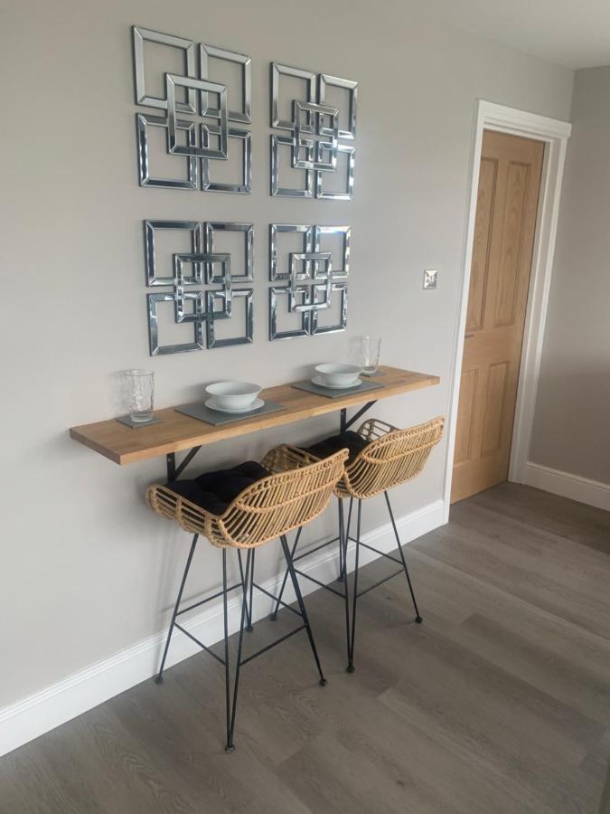Willshaw Suites For Families Over 25 Only Blackpool Exterior photo